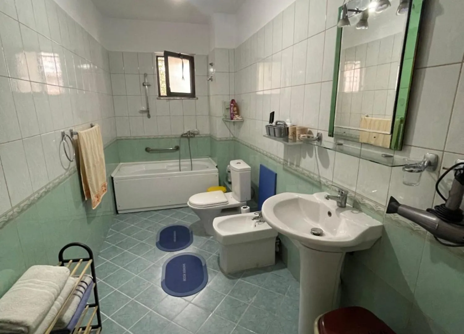 Apartment Crystal Comfort Stylish Spotless Tirana Albania